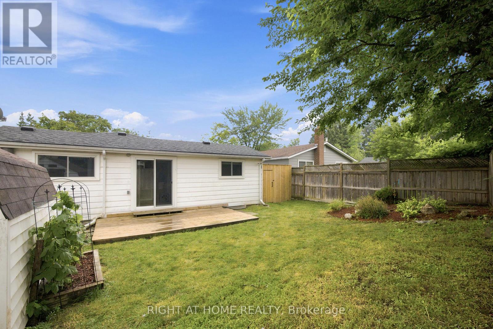197 PINEDALE DRIVE - 31