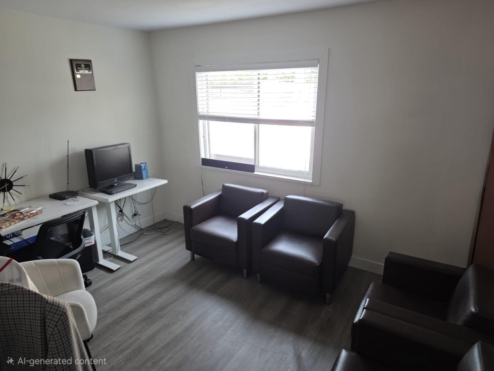 3 13426 72 AVENUE, Surrey — photo 3