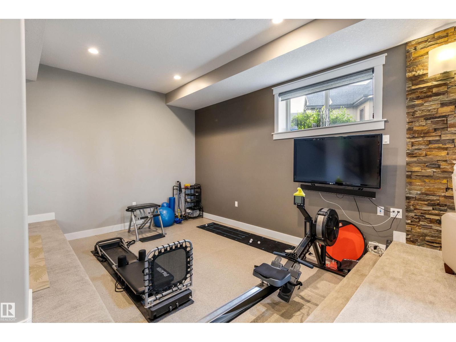 #151 54302 RGE ROAD 250 - 37