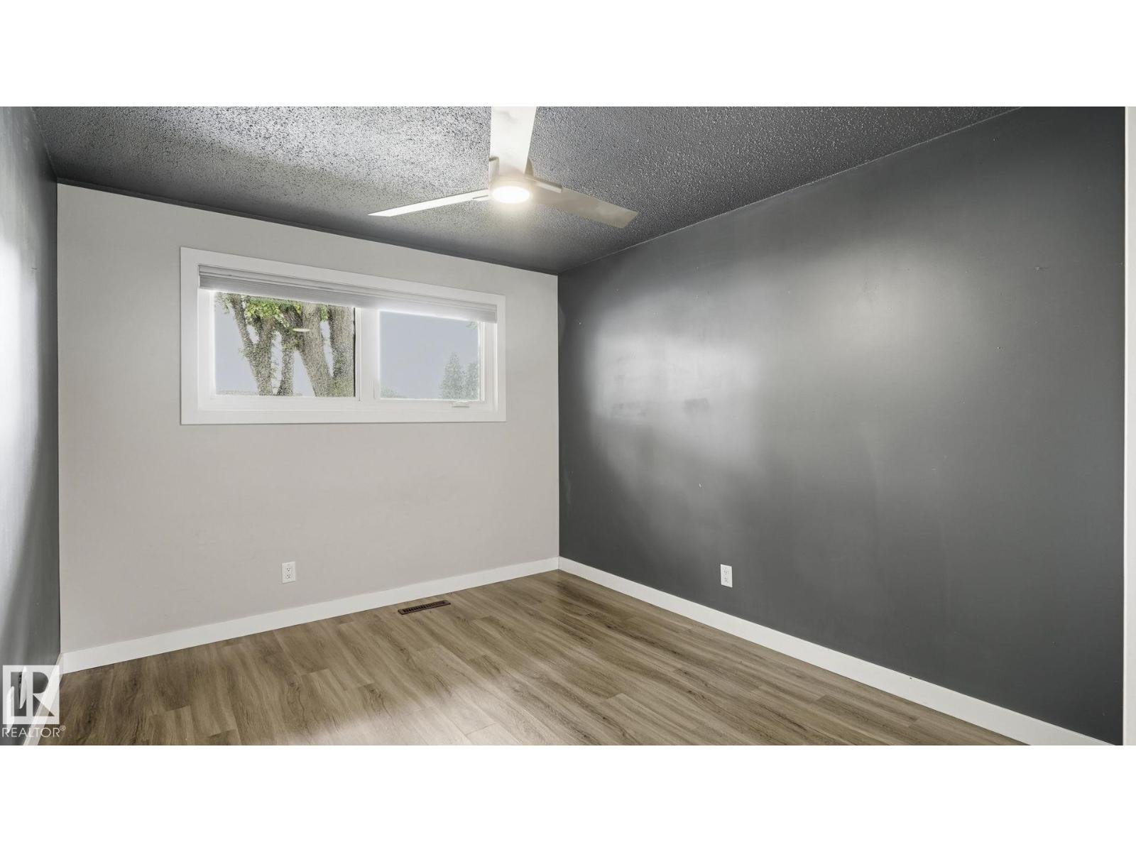 12002 39 ST NW - 14