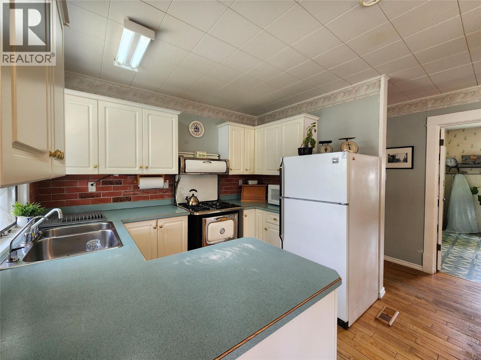 3130 Hardy Mountain Road - 7