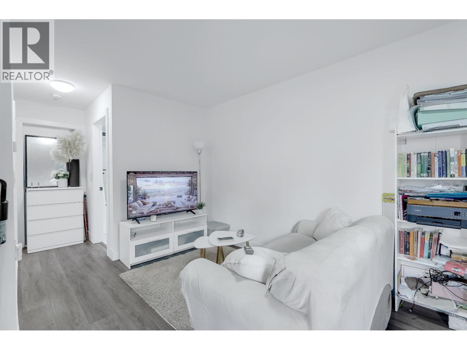 8 Bed, 9 Bath House for Sale in Port Coquitlam – 1938 CONNAUGHT AVENUE, Port Coquitlam – MLS# R3130908 - Image 74