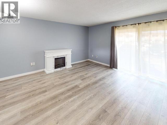 18-3870 JOYCE AVE, Powell River
