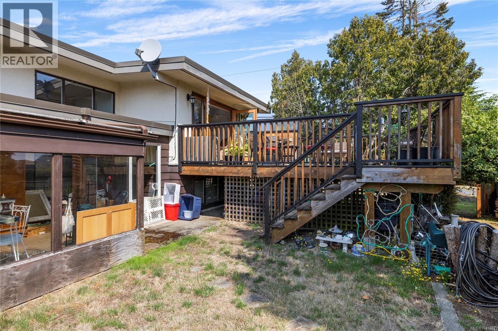 396 Wisteria St - 37