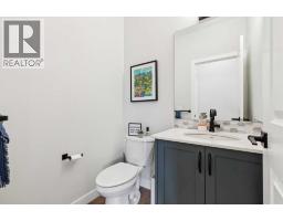 198 Legacy Reach Crescent SE - photo 15