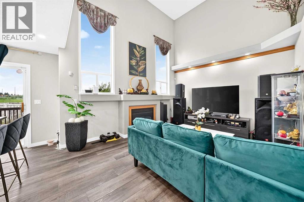 92 San Diego Green NE, Monterey Park, Calgary photo 4