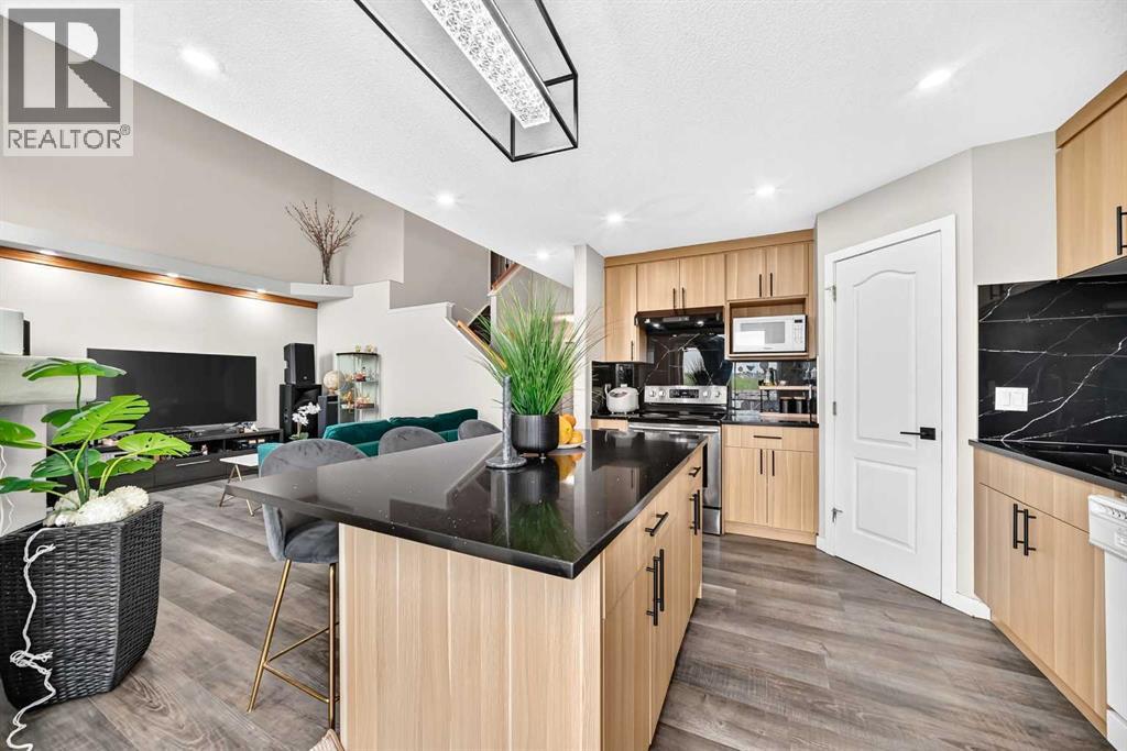92 San Diego Green NE, Monterey Park, Calgary photo 2