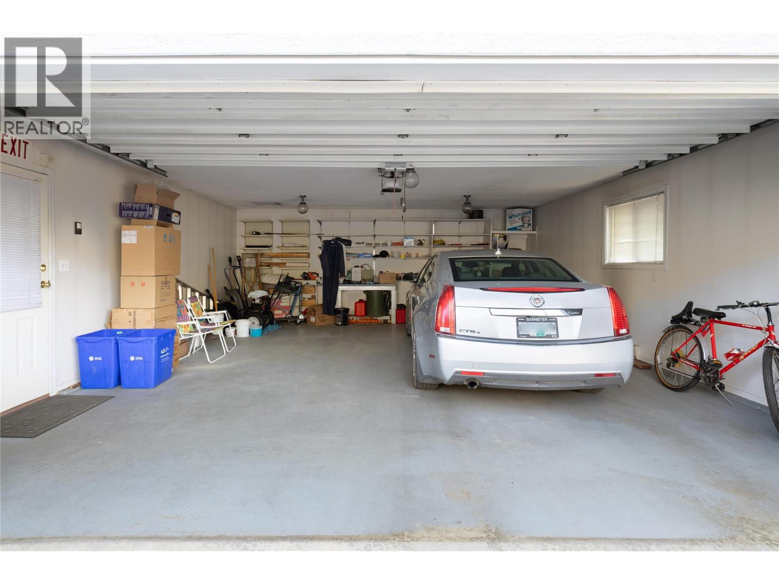 8770 Clerke Road - 35
