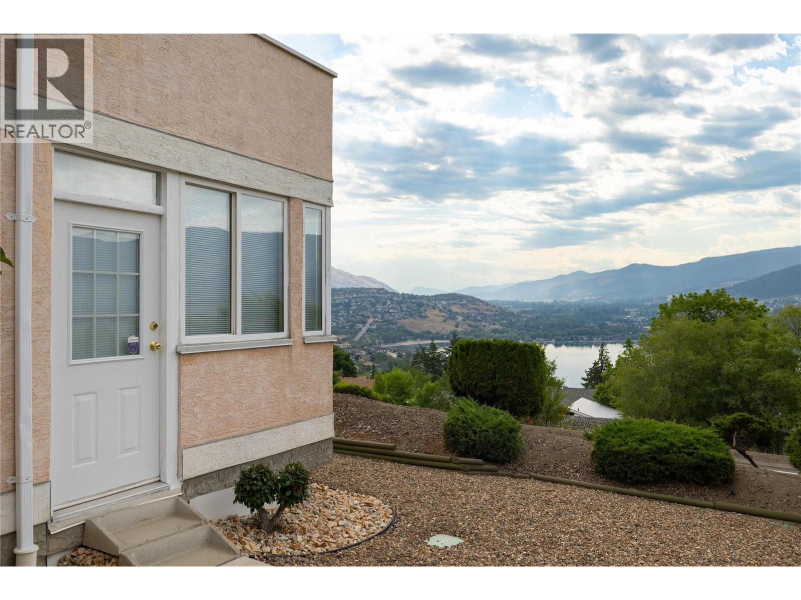 8770 Clerke Road - 40