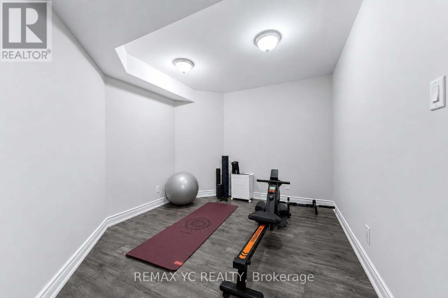 93 HOLLY MEADOW ROAD - 36