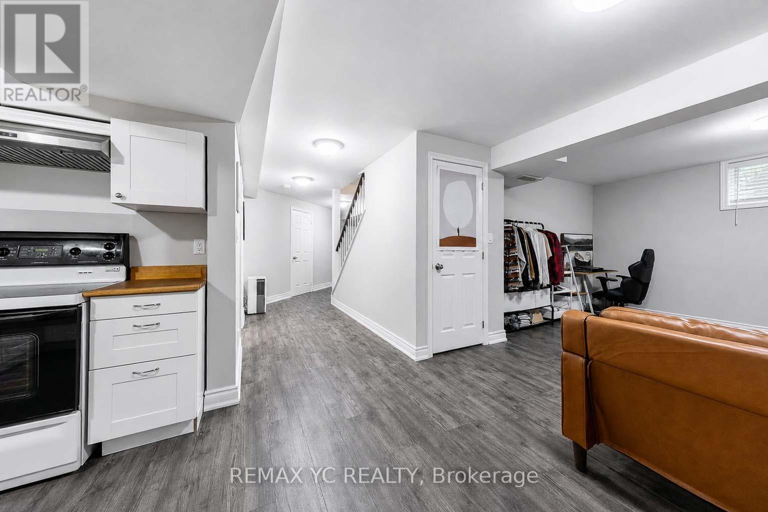 93 HOLLY MEADOW ROAD - Image 31