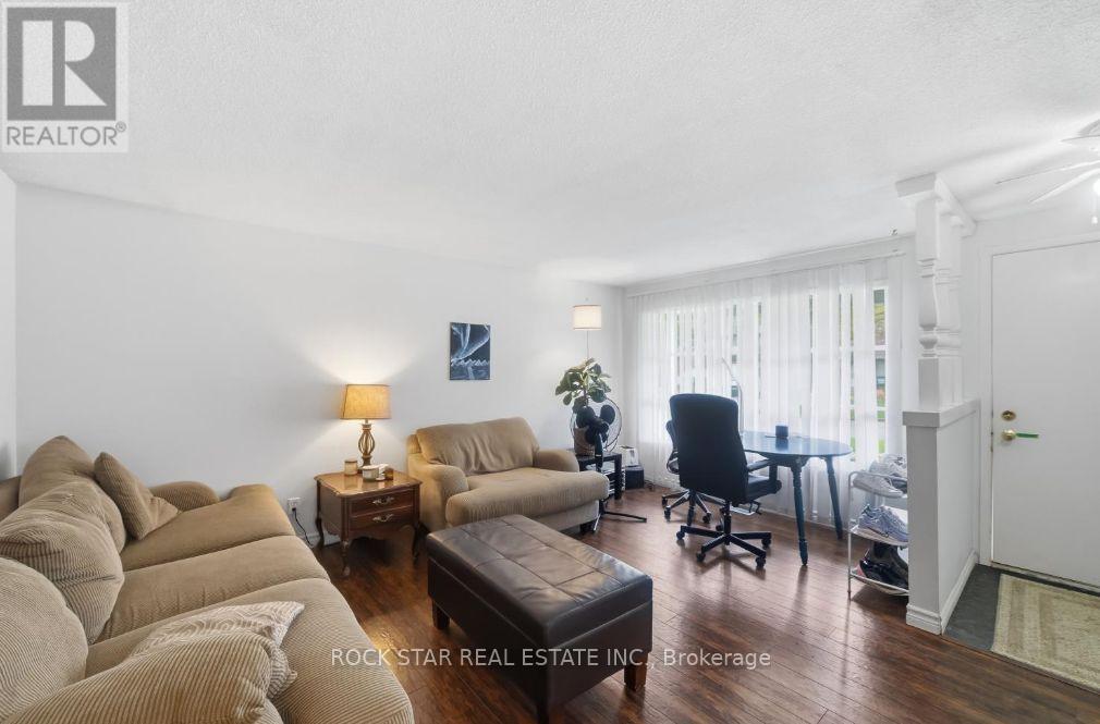 402 MIDWOOD CRESCENT - 8