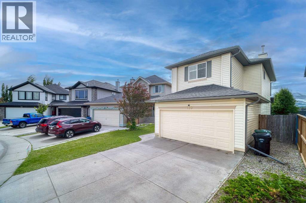 130 Somerglen Way SW - 5