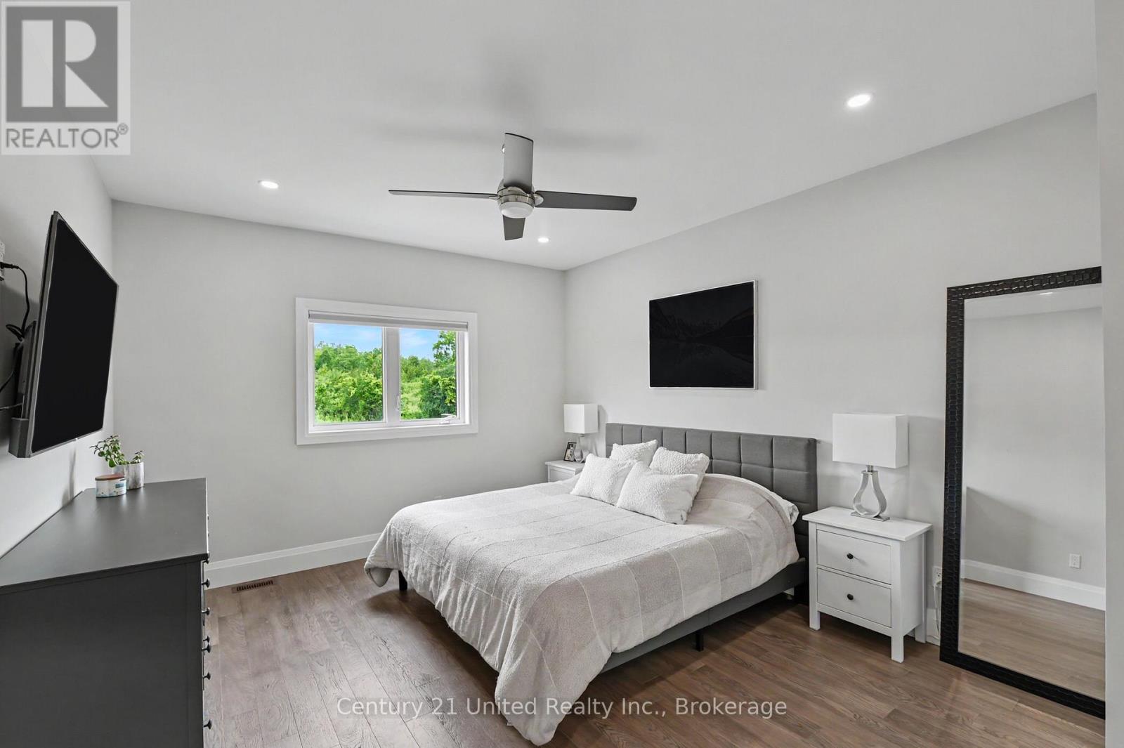 606 SETTLERS RIDGE - 14