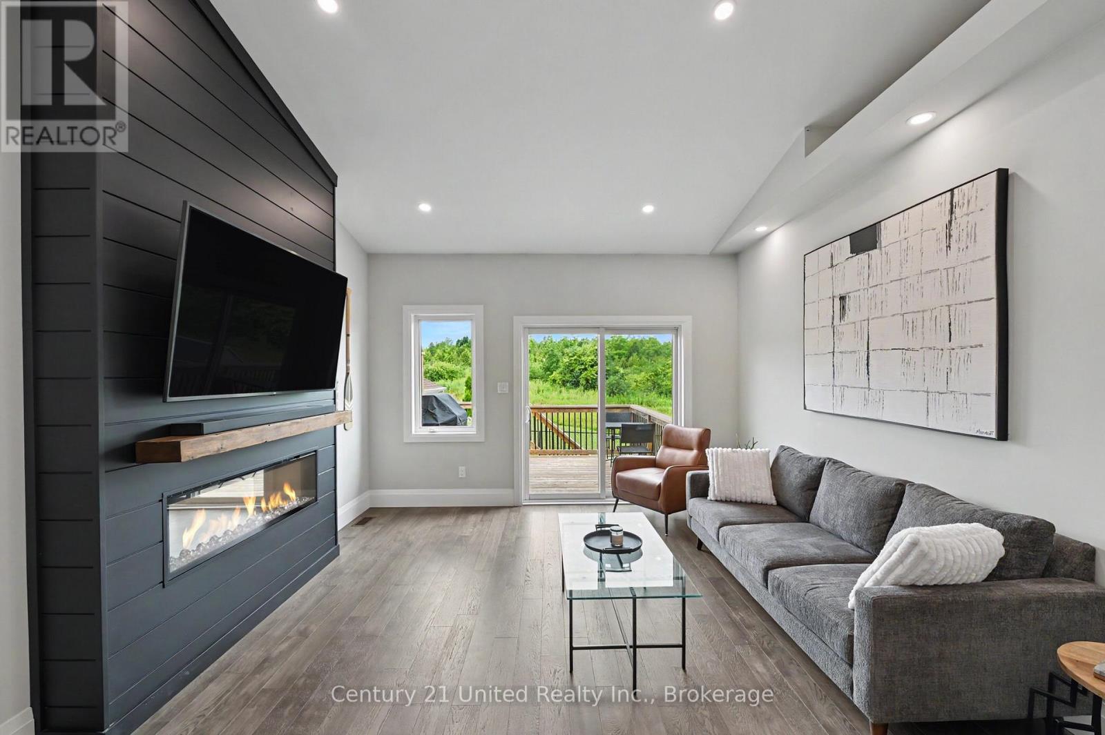 606 SETTLERS RIDGE - 9