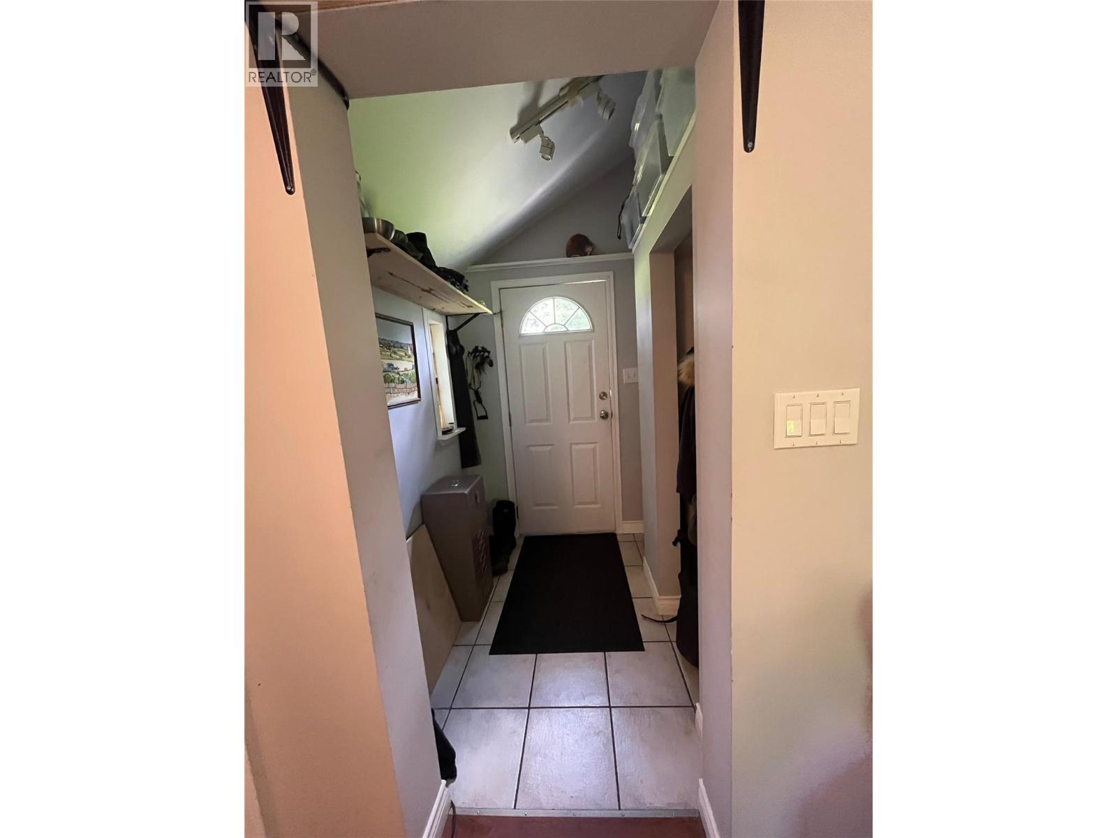 7475 6 Highway - 55
