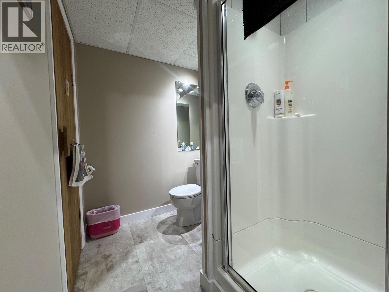 2176 Merritt Avenue - 14