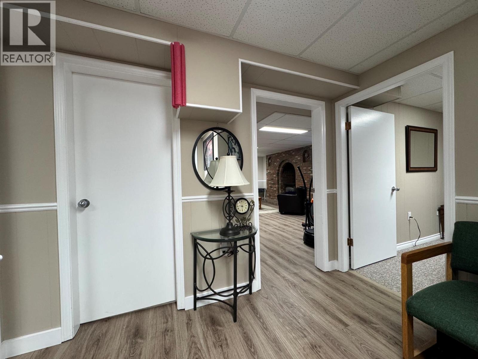 2176 Merritt Avenue - 16