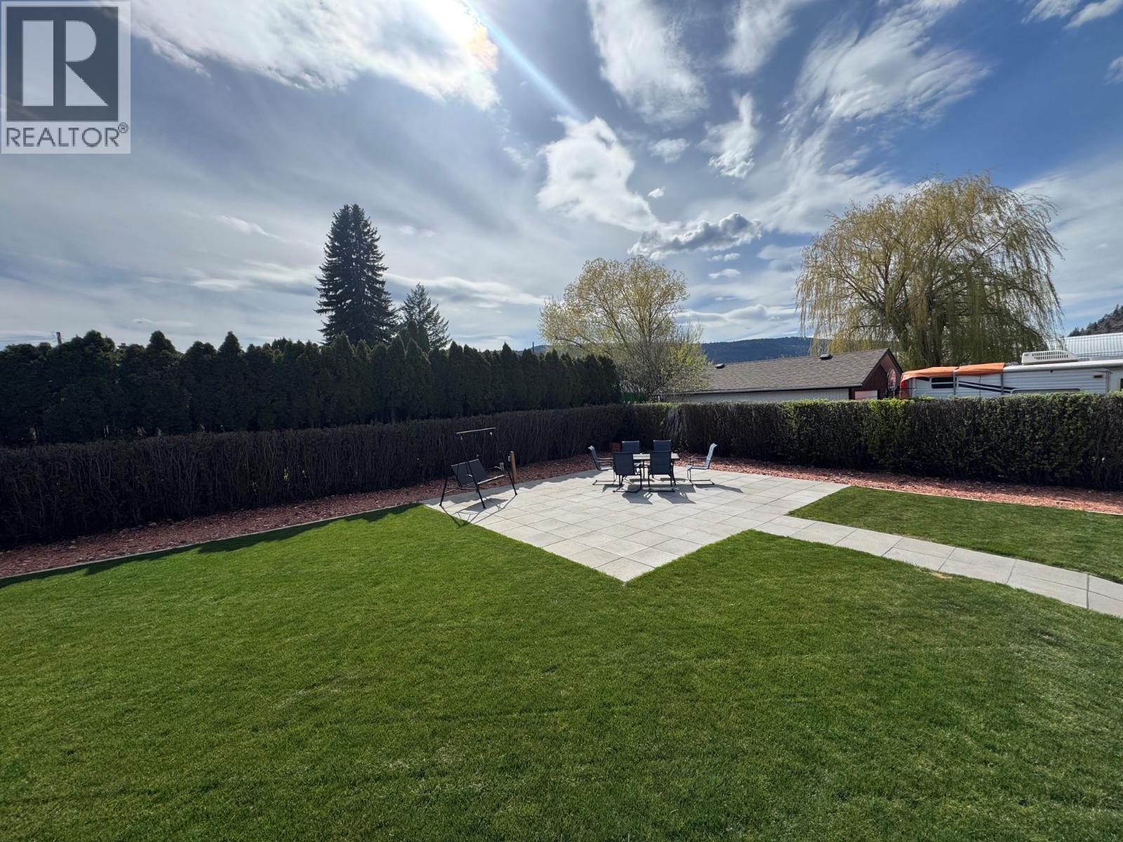 2176 Merritt Avenue - 24