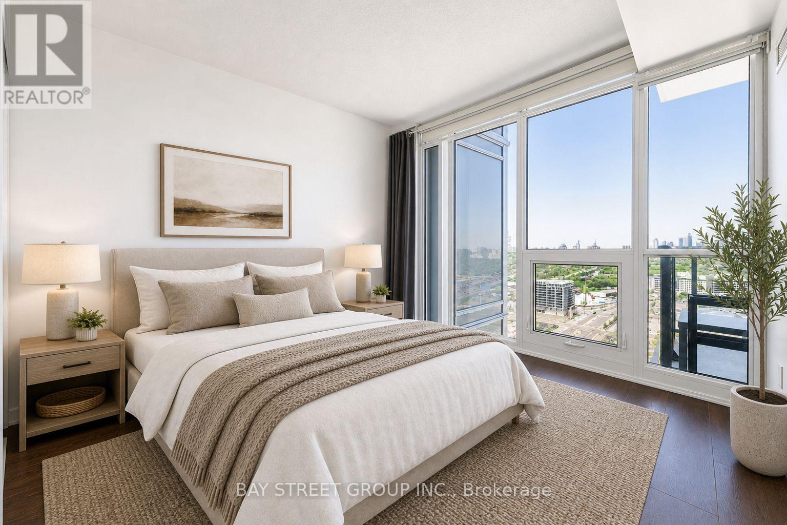 #2906 121 MCMAHON DRIVE - 23