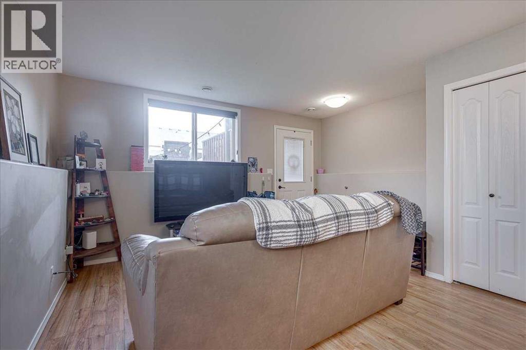 13 Rogers Road - 34