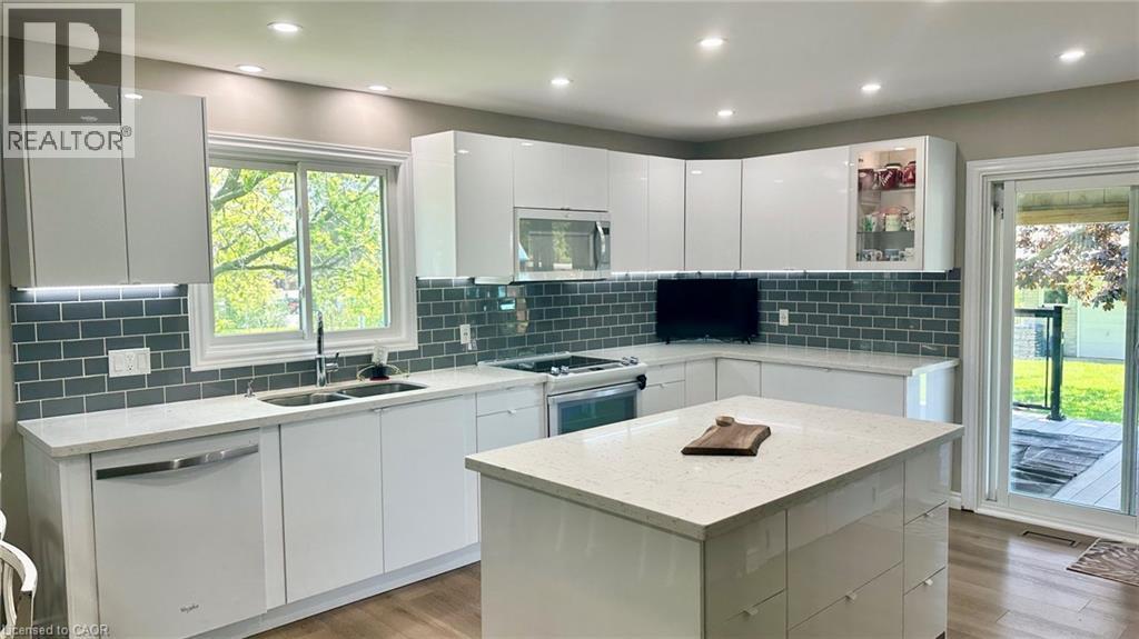 1 EDENRIDGE Drive - 22