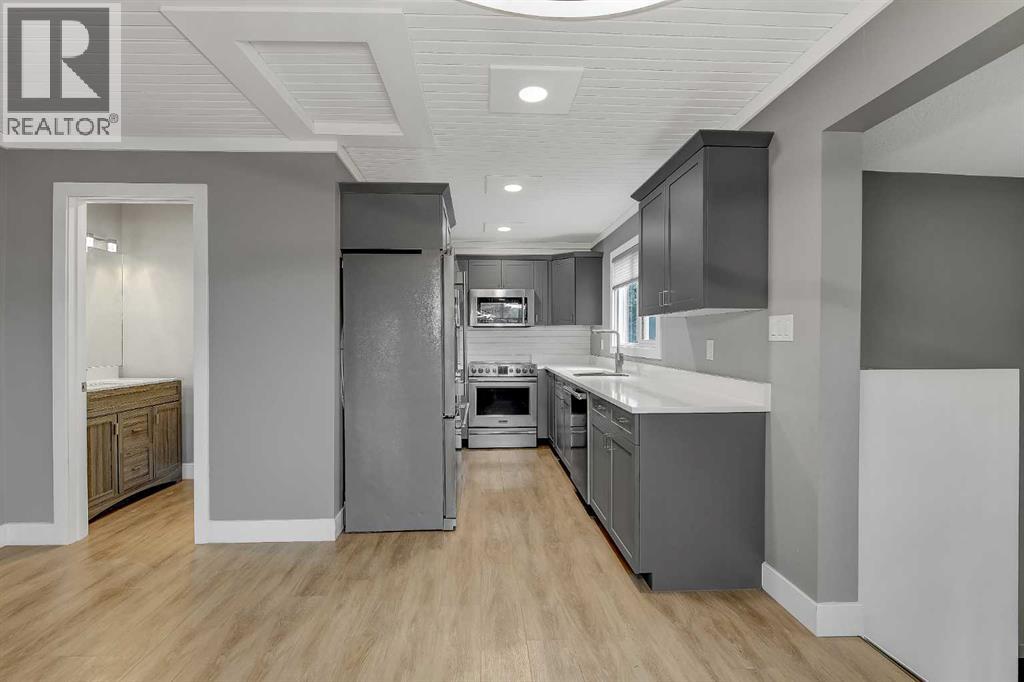 730049 Range Road 51 - 5