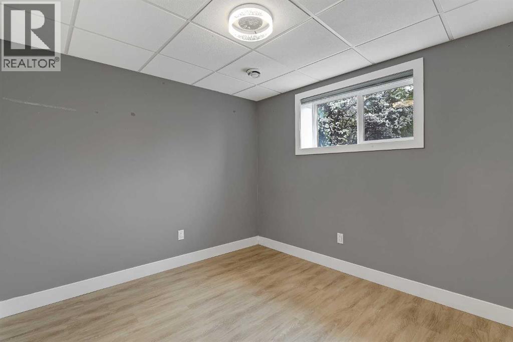 730049 Range Road 51 - 20