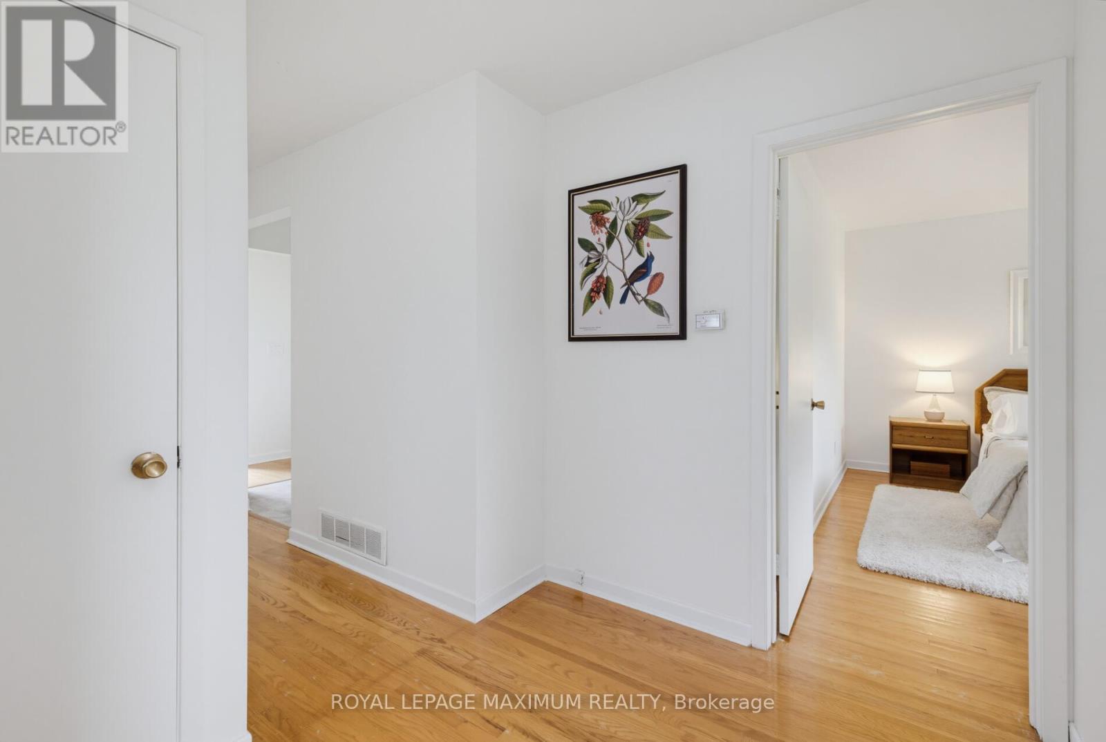 41 STRATHAVON DRIVE - 15