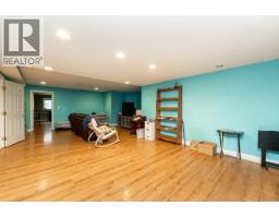 1548 Parkway Boulevard, Coquitlam, BC V3E2Y5 Photo 36
