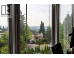 1548 Parkway Boulevard, Coquitlam, BC V3E2Y5 Photo 27