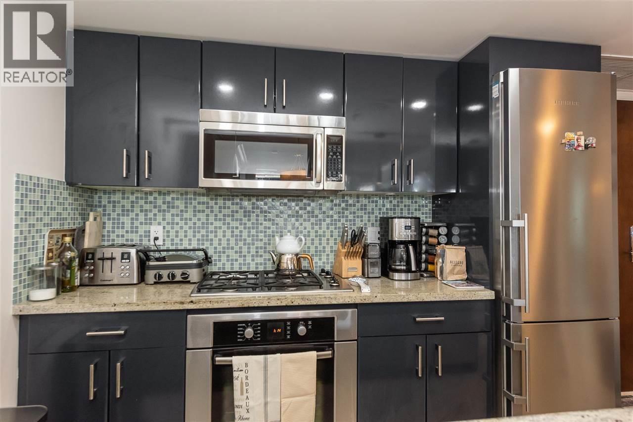 1003 133 E ESPLANADE, North Vancouver