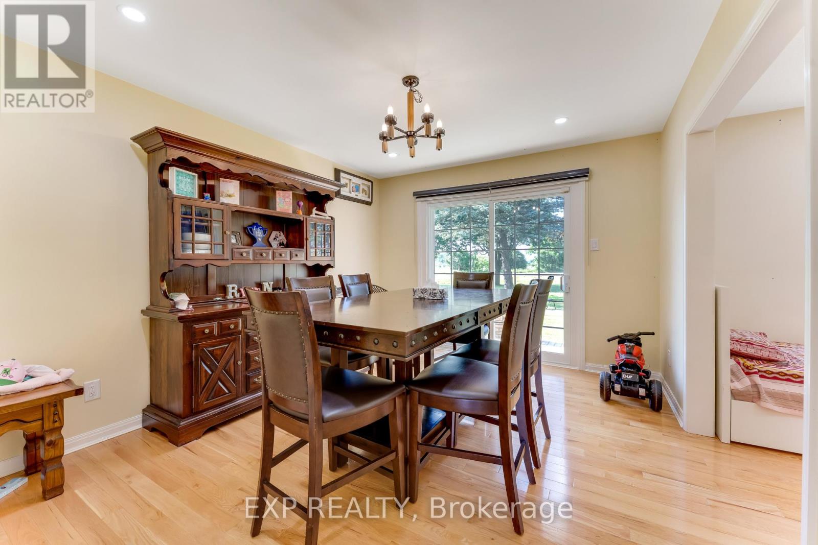 2047 HAMILTON ROAD - 30
