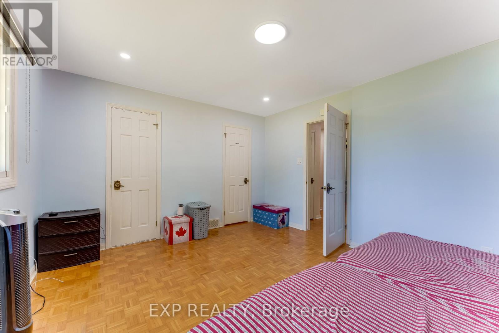 2047 HAMILTON ROAD - 42