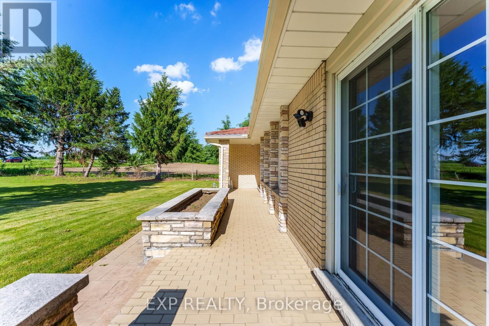 2047 HAMILTON ROAD - 7