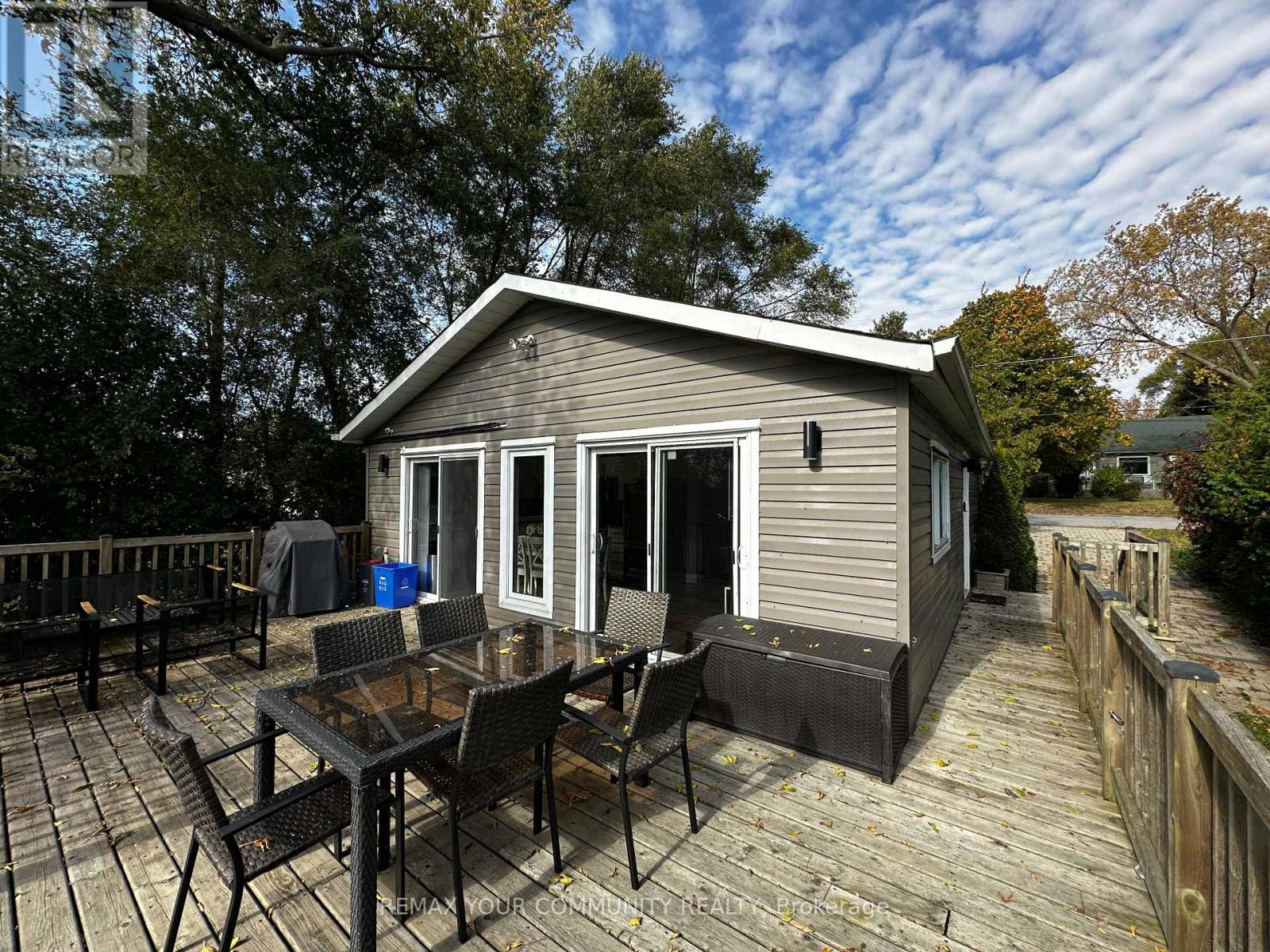 17 PRICE STREET W - 12
