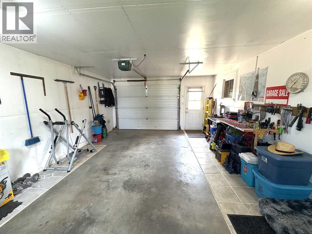 109 Brownlee Street - 10