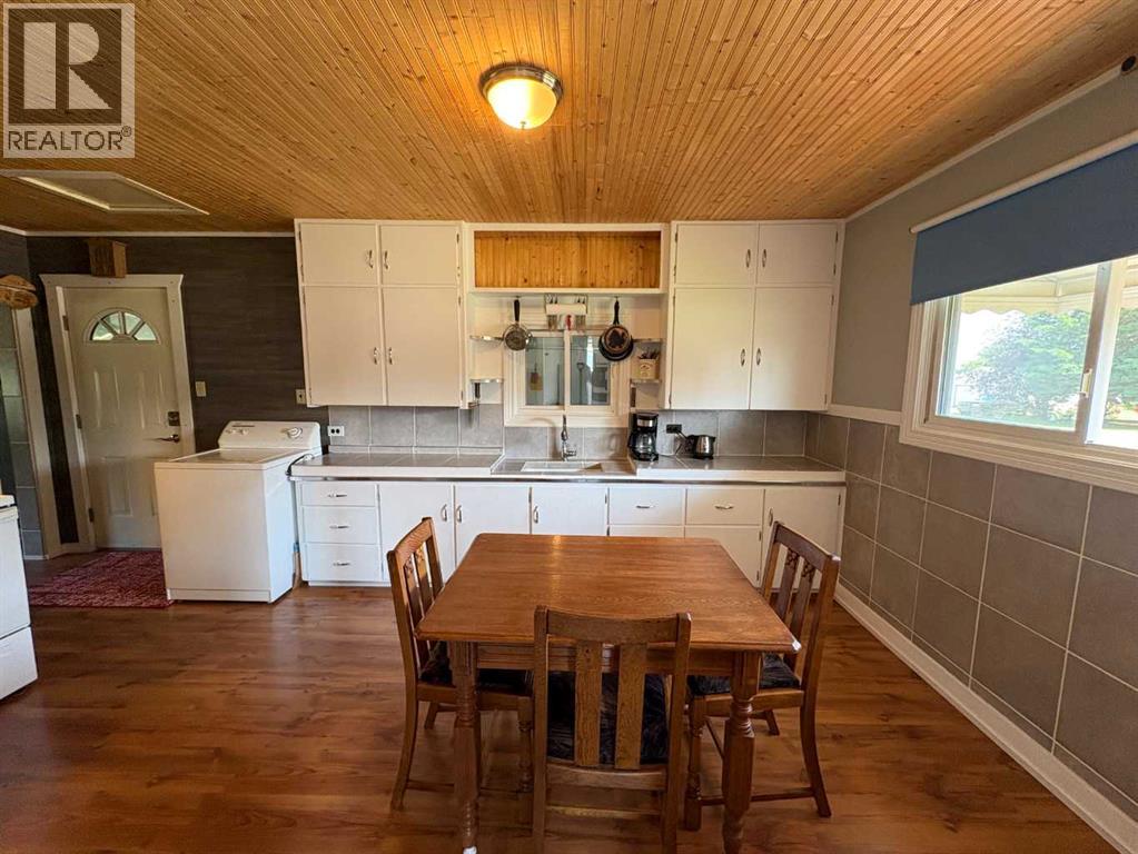 109 Brownlee Street - 15