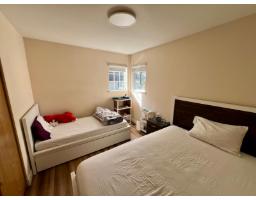 14052 66 Avenue, Surrey, BC V3W2B1 Photo 8