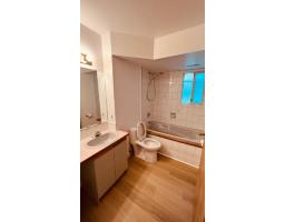 14052 66 Avenue, Surrey, BC V3W2B1 Photo 6