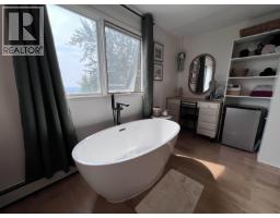 5415 W 53 Avenue, Fort Nelson, BC V0C1R0 Photo 26