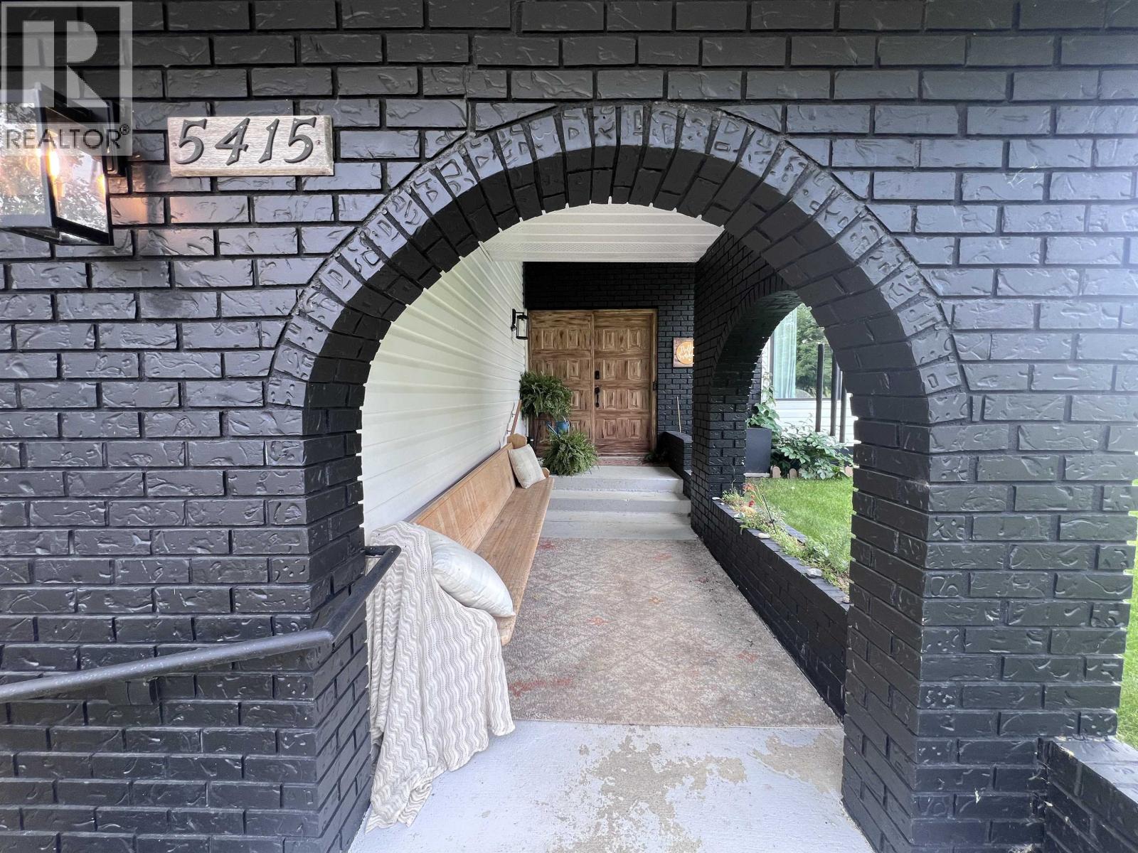 5415 W 53 AVENUE - 2