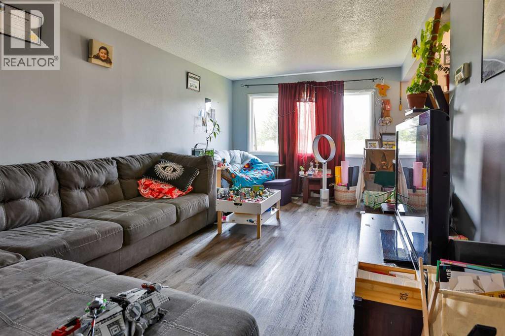 1717 St Edward Boulevard N - 30