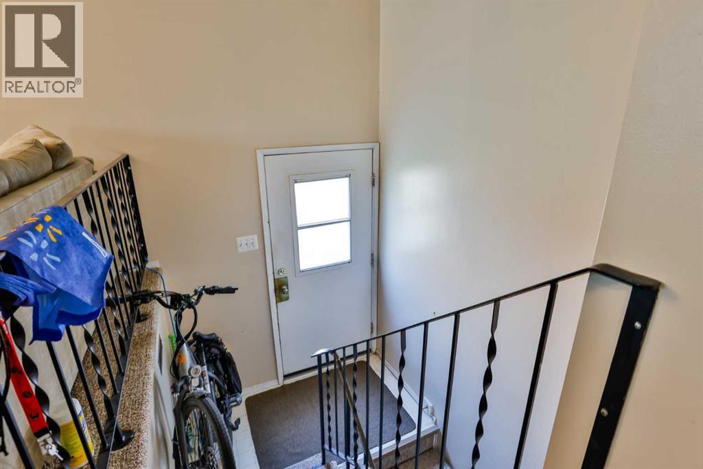 1717 St Edward Boulevard N - 6