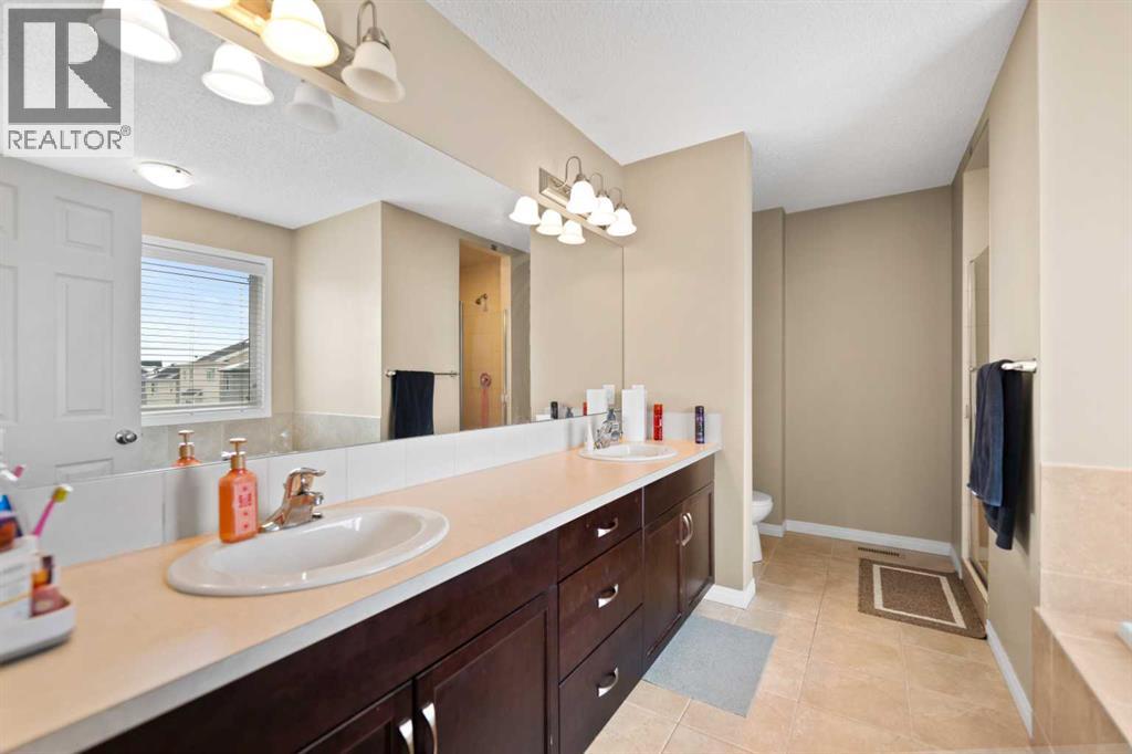 158 Cityscape Gardens NE - 33