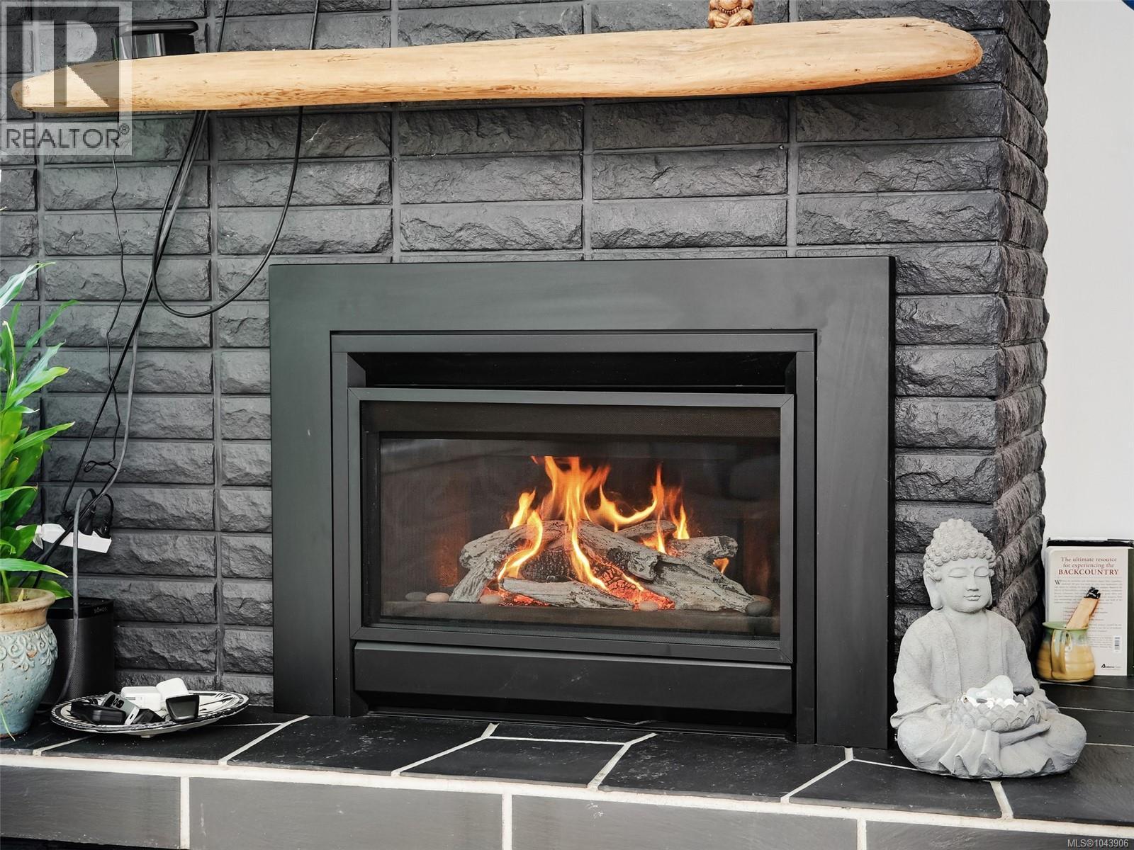 2027 Saltair Pl - 7