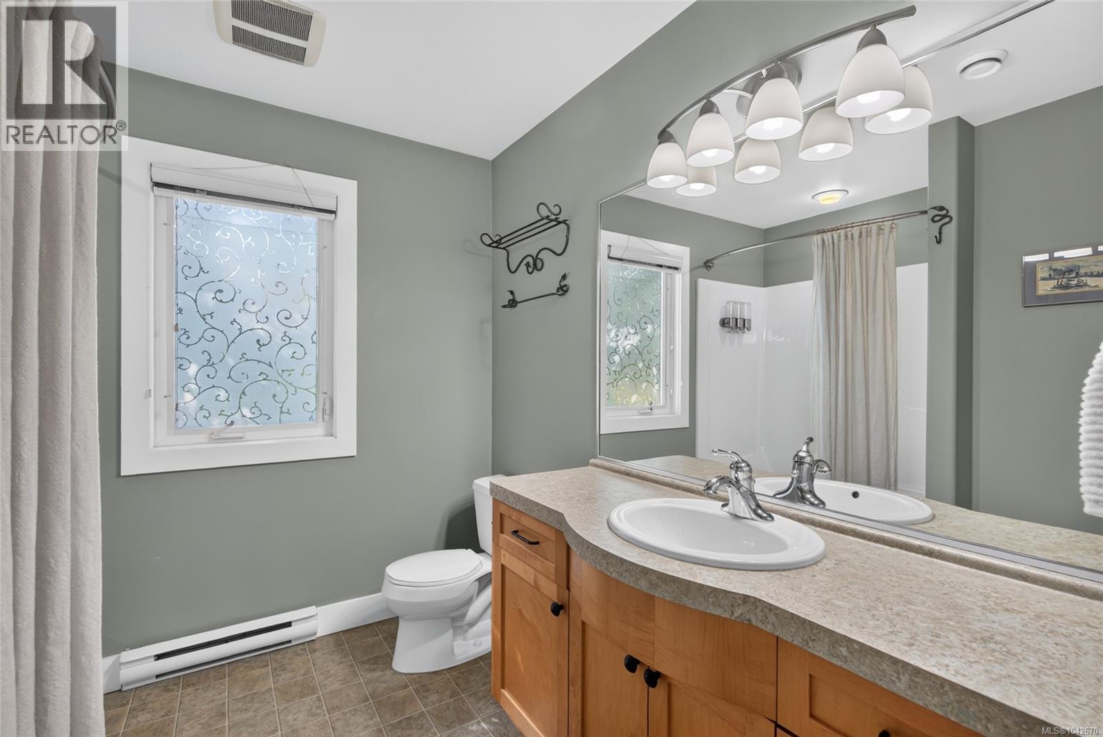 #5A 7250 West Saanich Rd - 23
