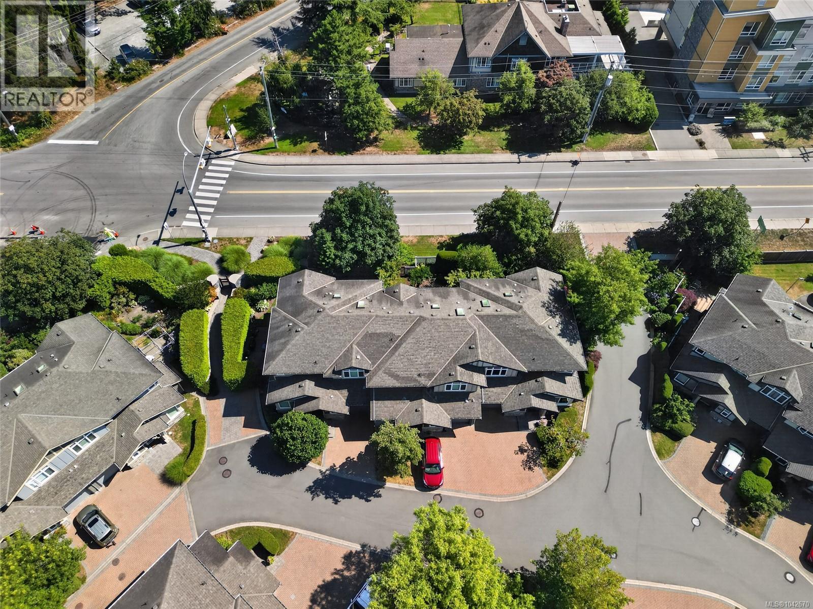 #5A 7250 West Saanich Rd - 36