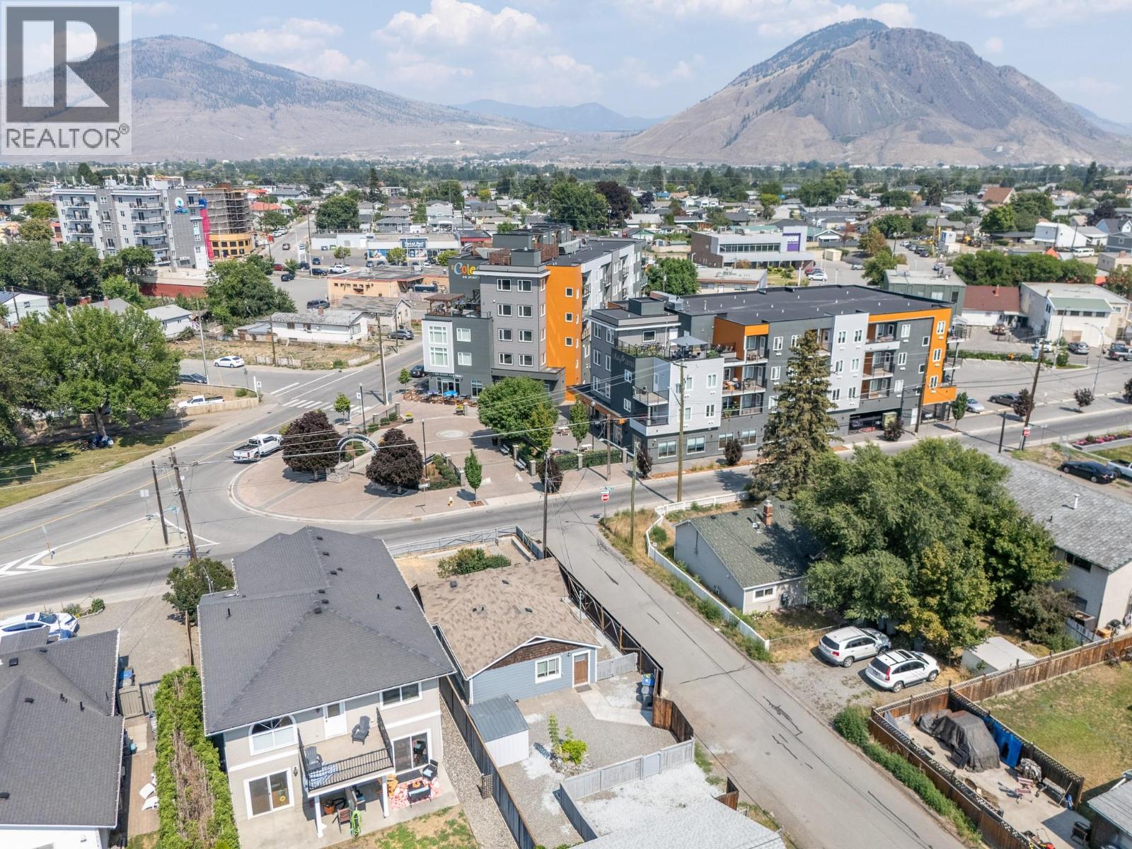 501 MacKenzie Avenue - 33