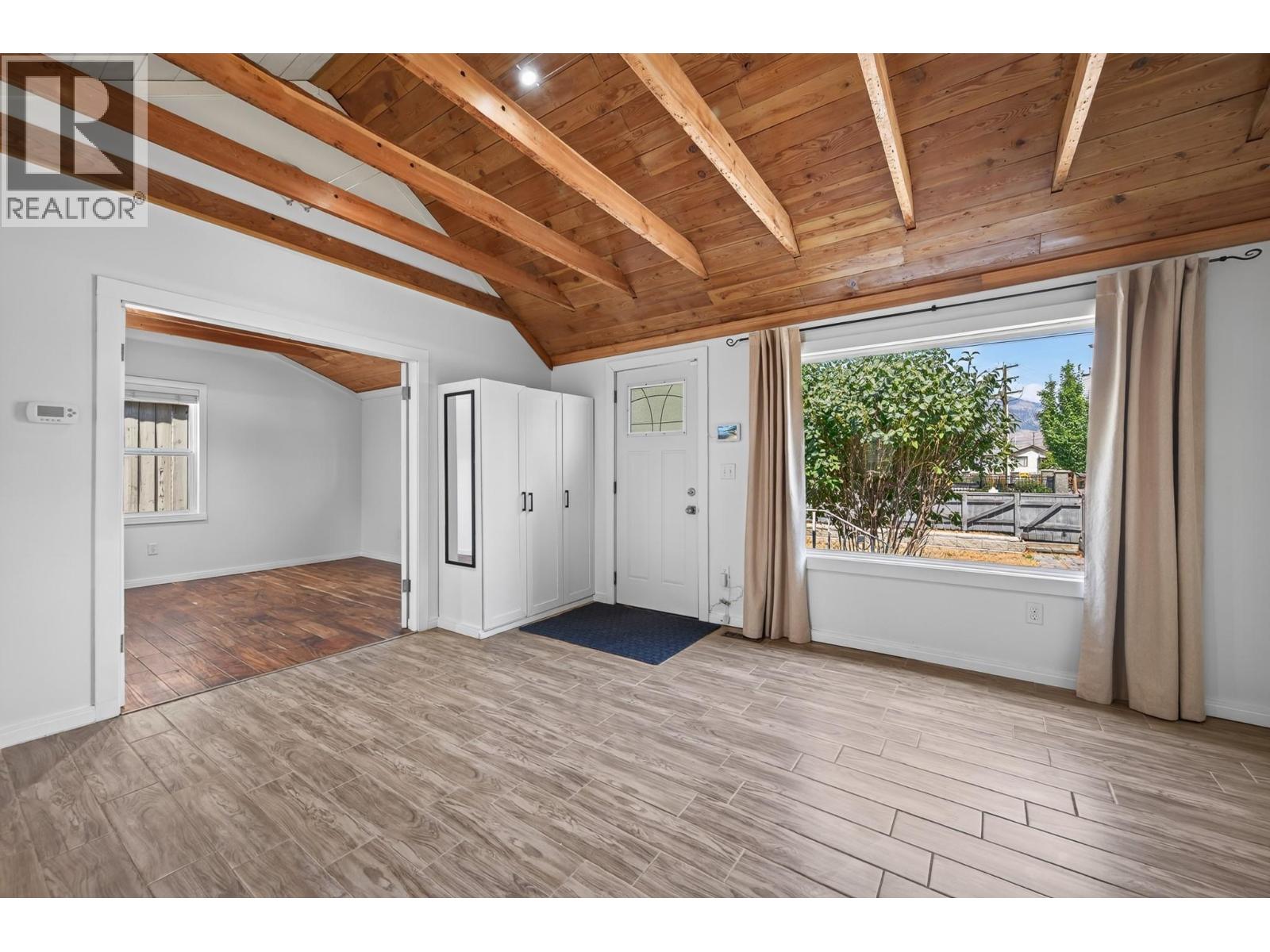 501 MacKenzie Avenue - Image 8